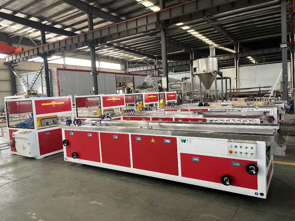 Wood Plastic Composite Profile Extrusion Machine